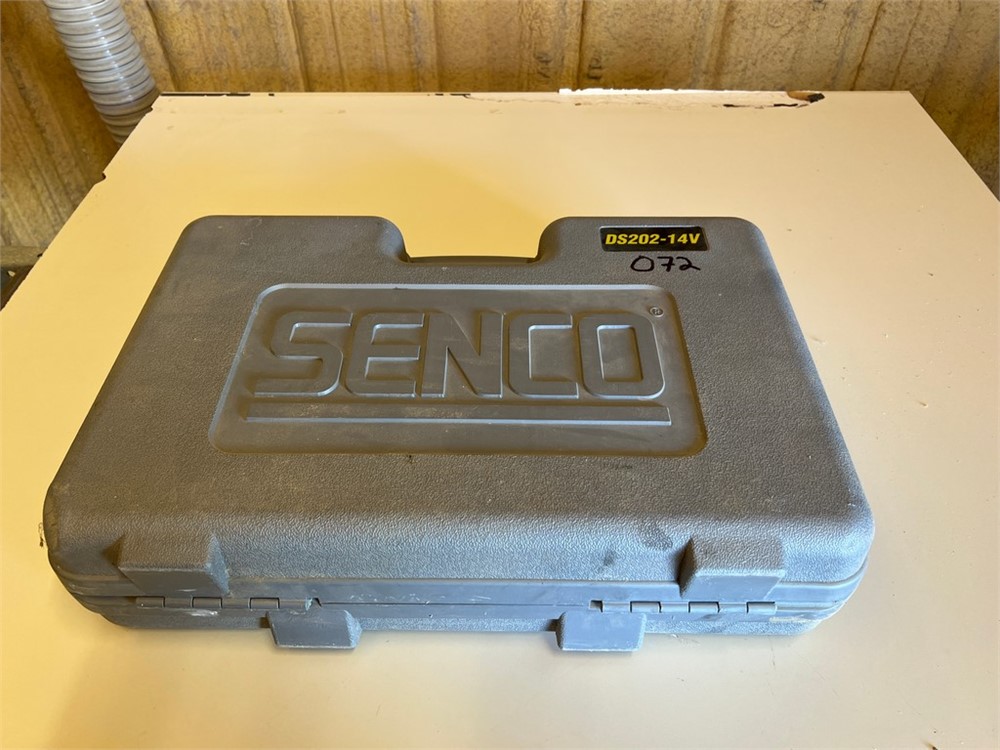 Senco Duraspin DS202 14V Screwdriver Kit