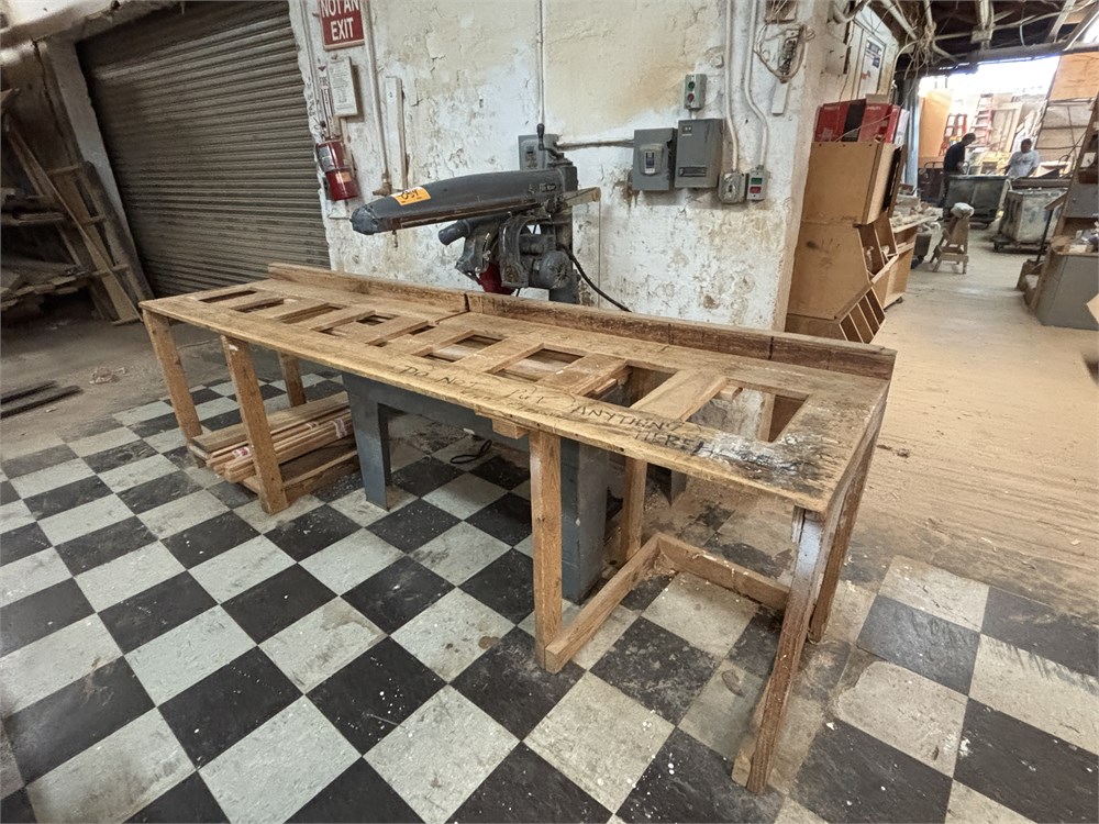 DEWALT "GR46" RADIAL ARM SAW