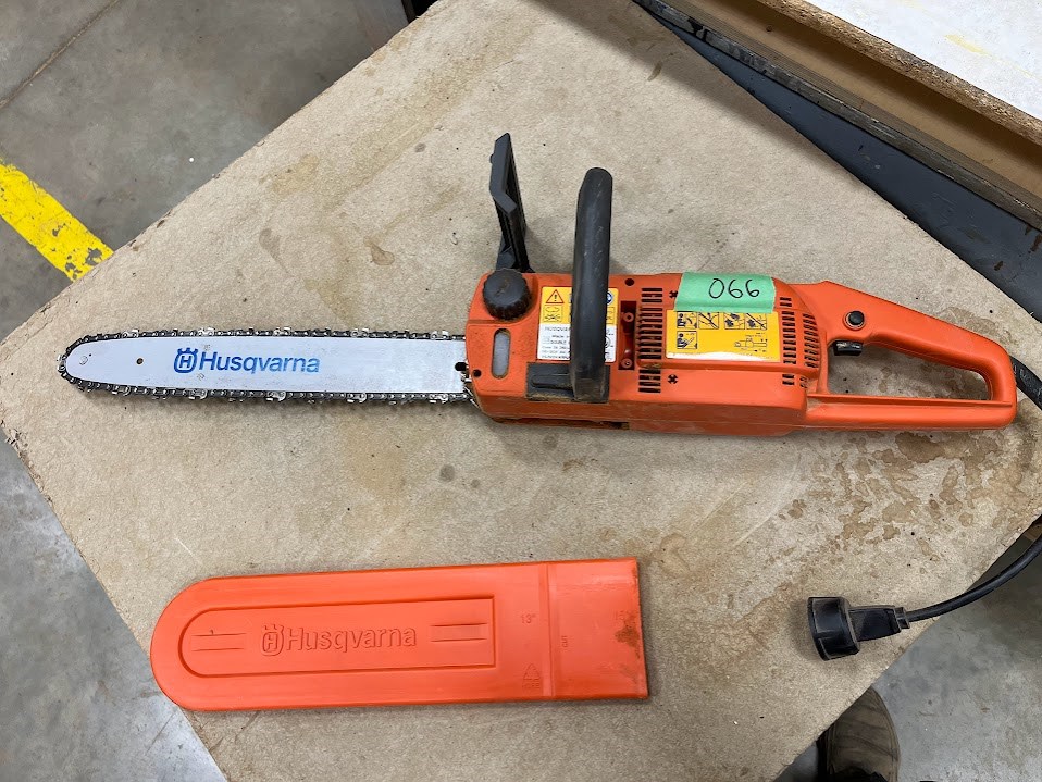 Husqvarna "316" Electric Chain Saw