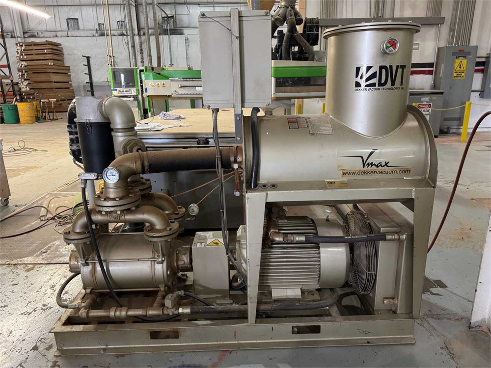 Dekker Vacuum Pump