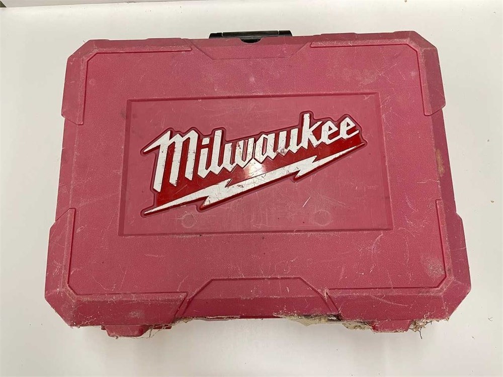 Milwaukee Portable Band Saw