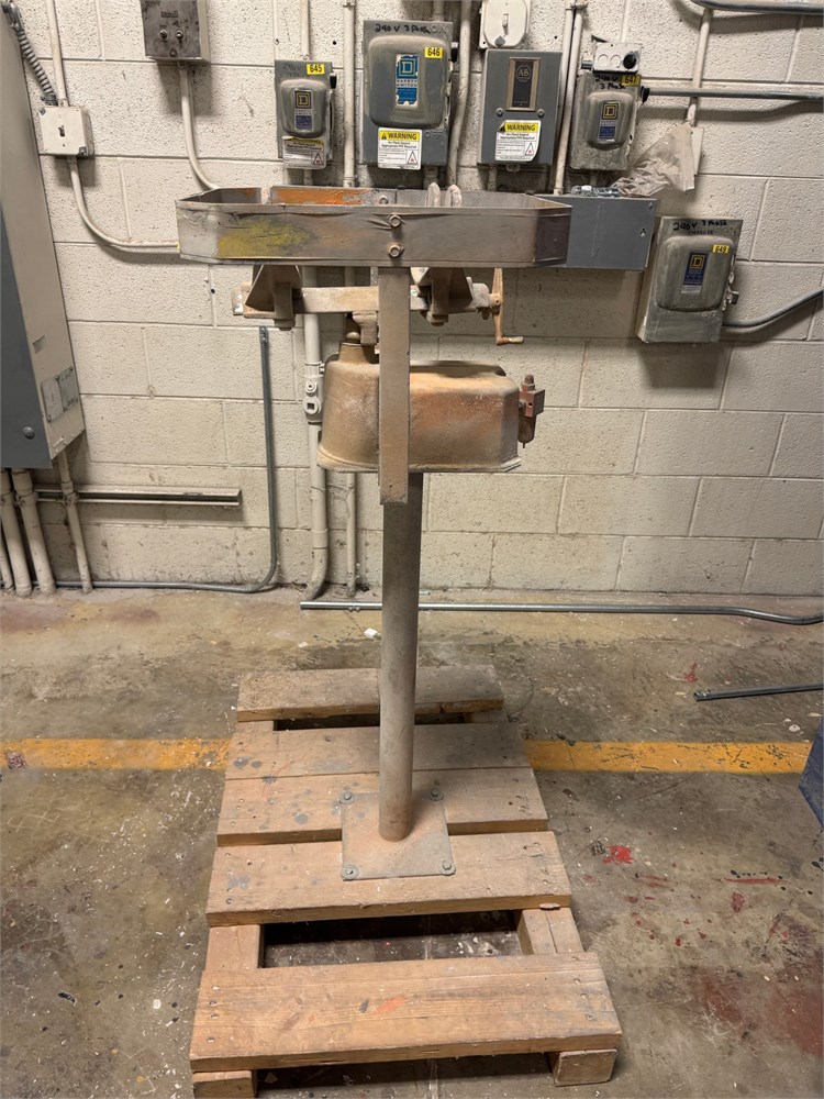 Pneumatic Paint Shaker