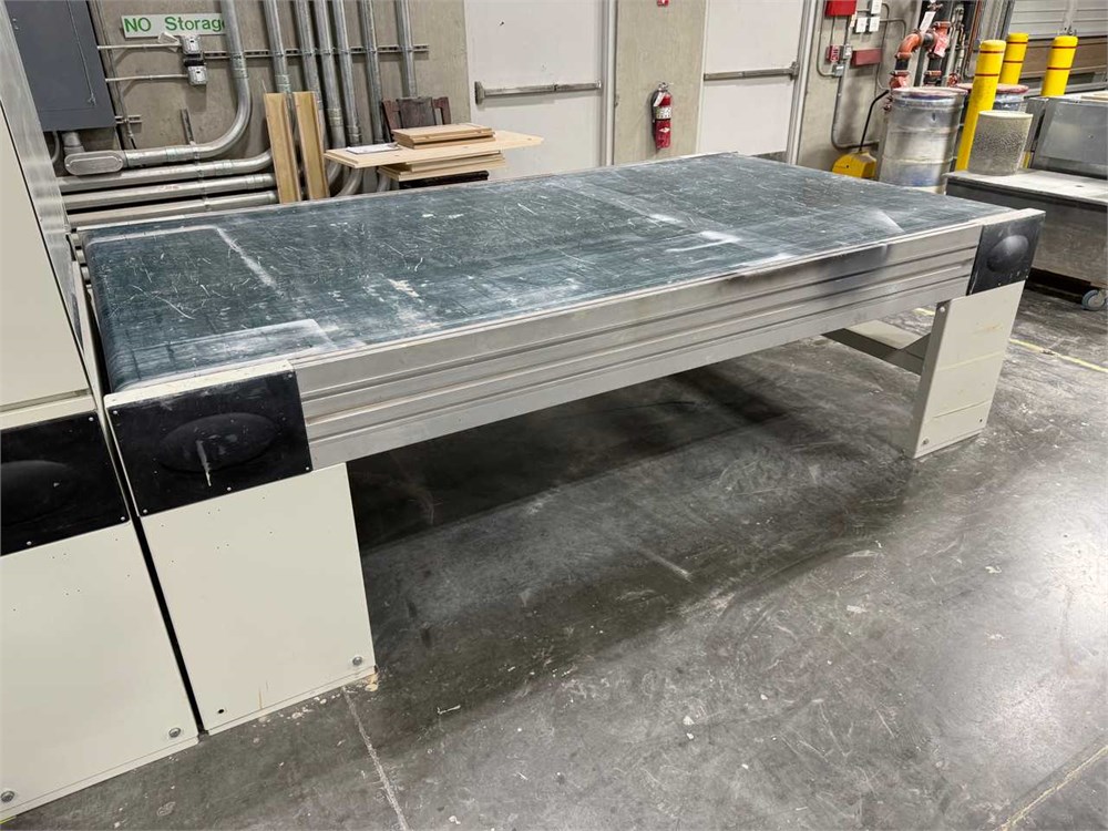 Superfici "TT1-3000" Powered Belt Conveyor