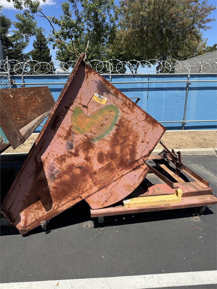 Dump Hopper