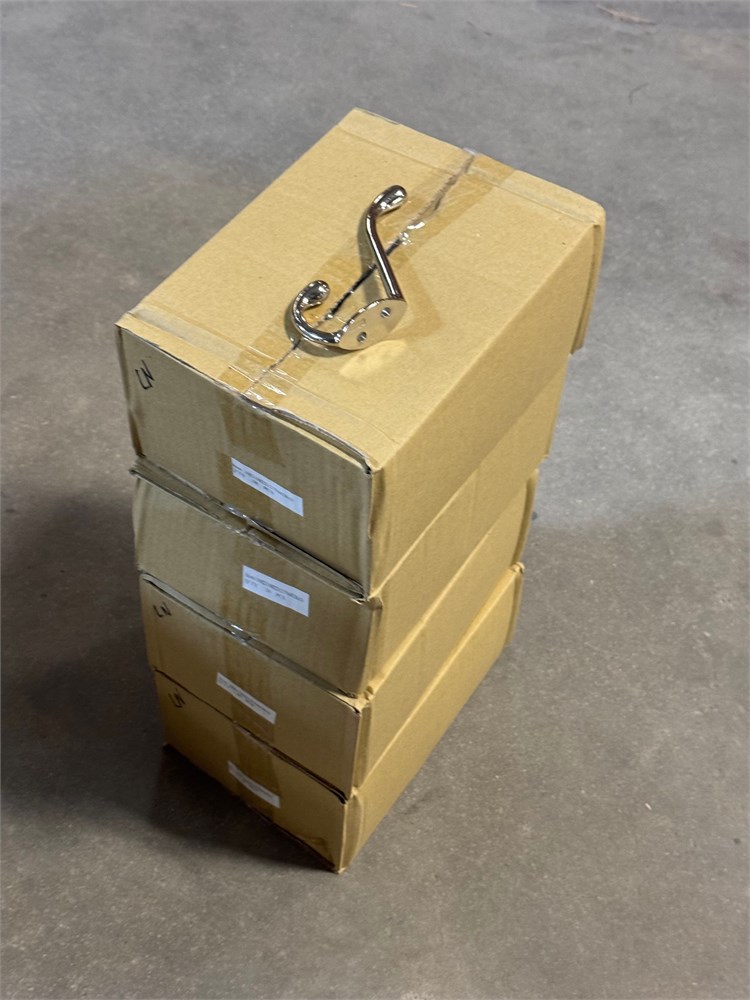 (200) Large Nickle Hooks