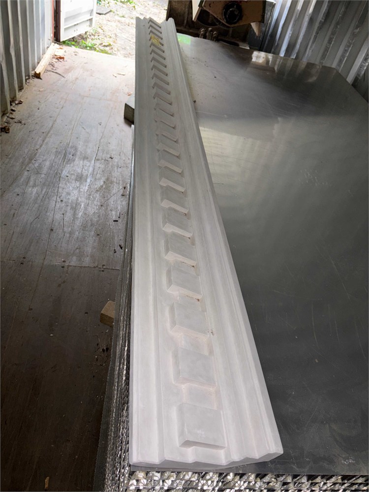 Crown Moulding