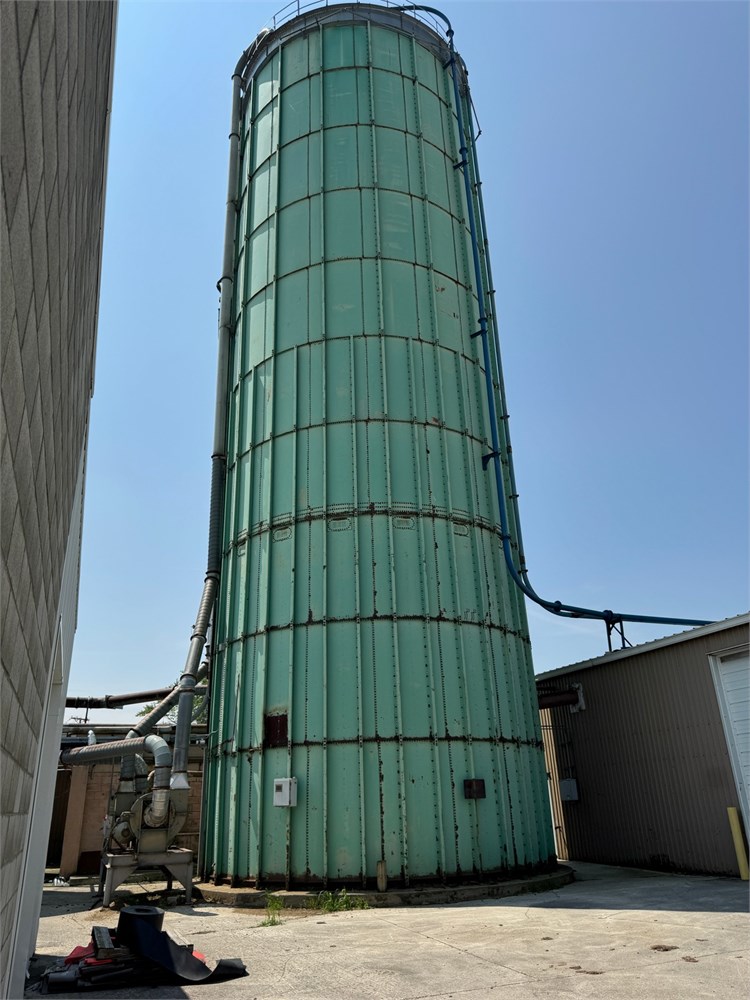 Dust Storage Silo & Blowers