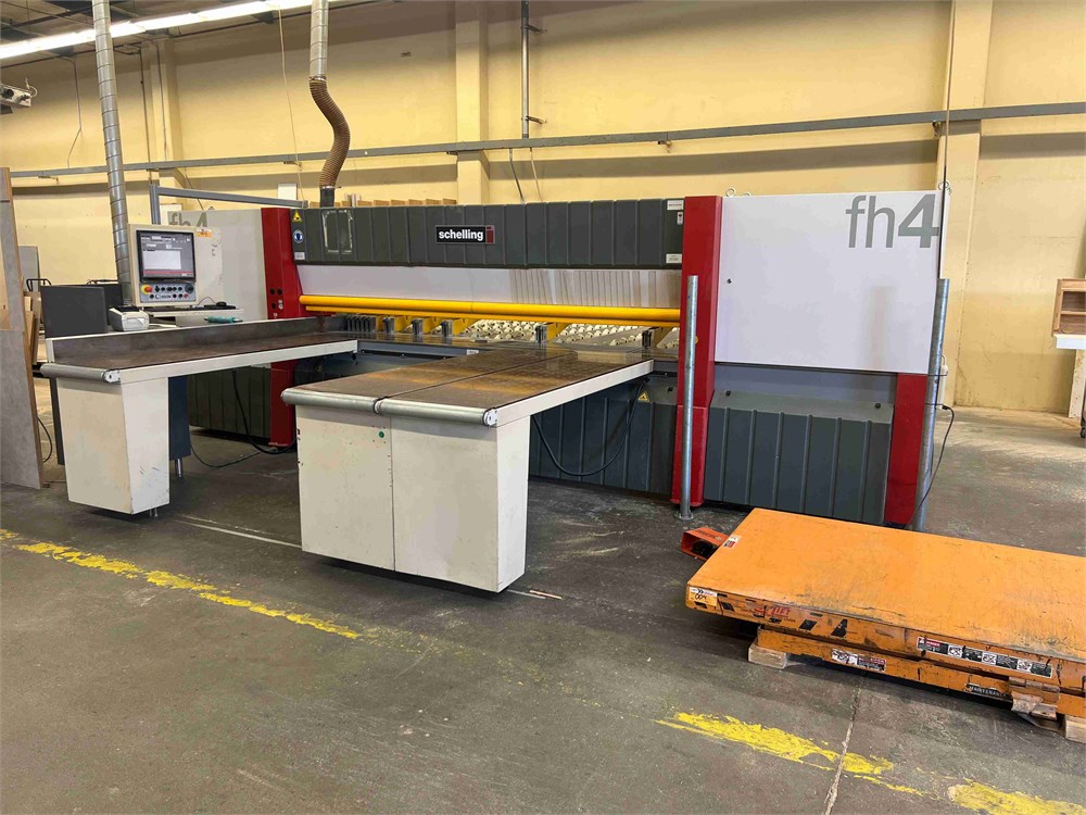 Schelling "FH4 3330/310" Beam Saw