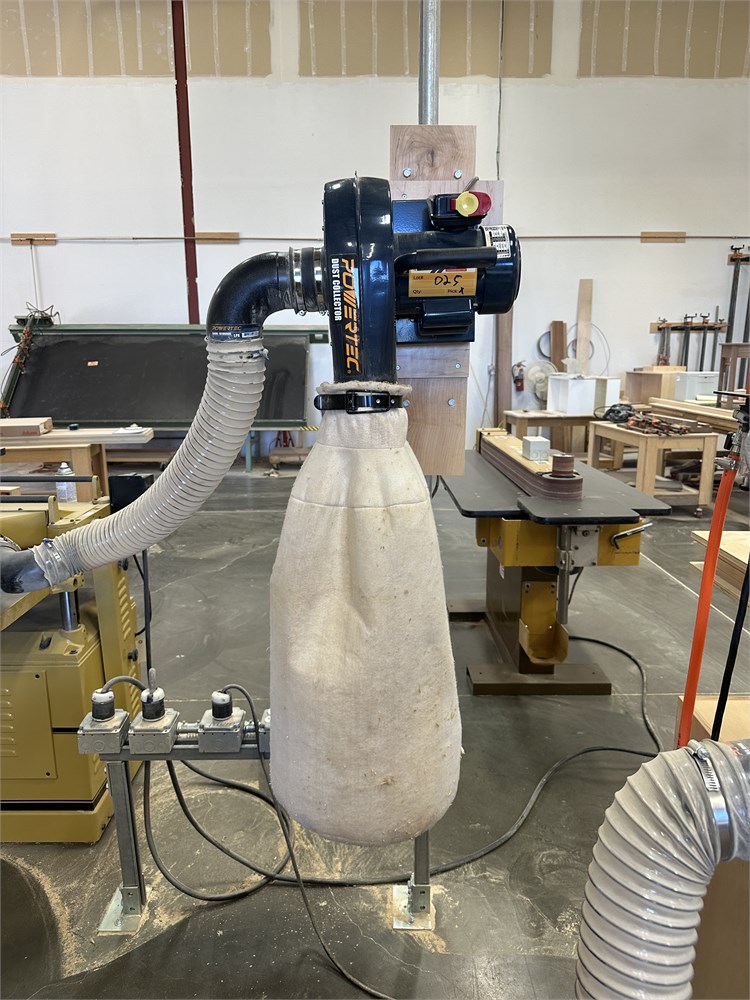 Powertec "DC5371" Wall Mounted Dust Collector (2022)