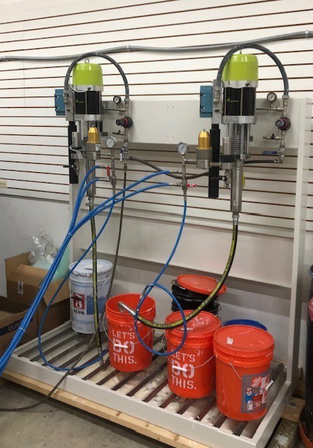 Kremlin "Airmix 20C100" Spray Pumps with Stand