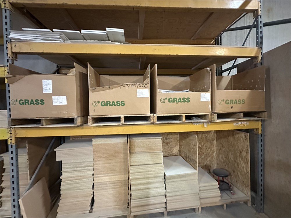 Lot of Drawer Slides