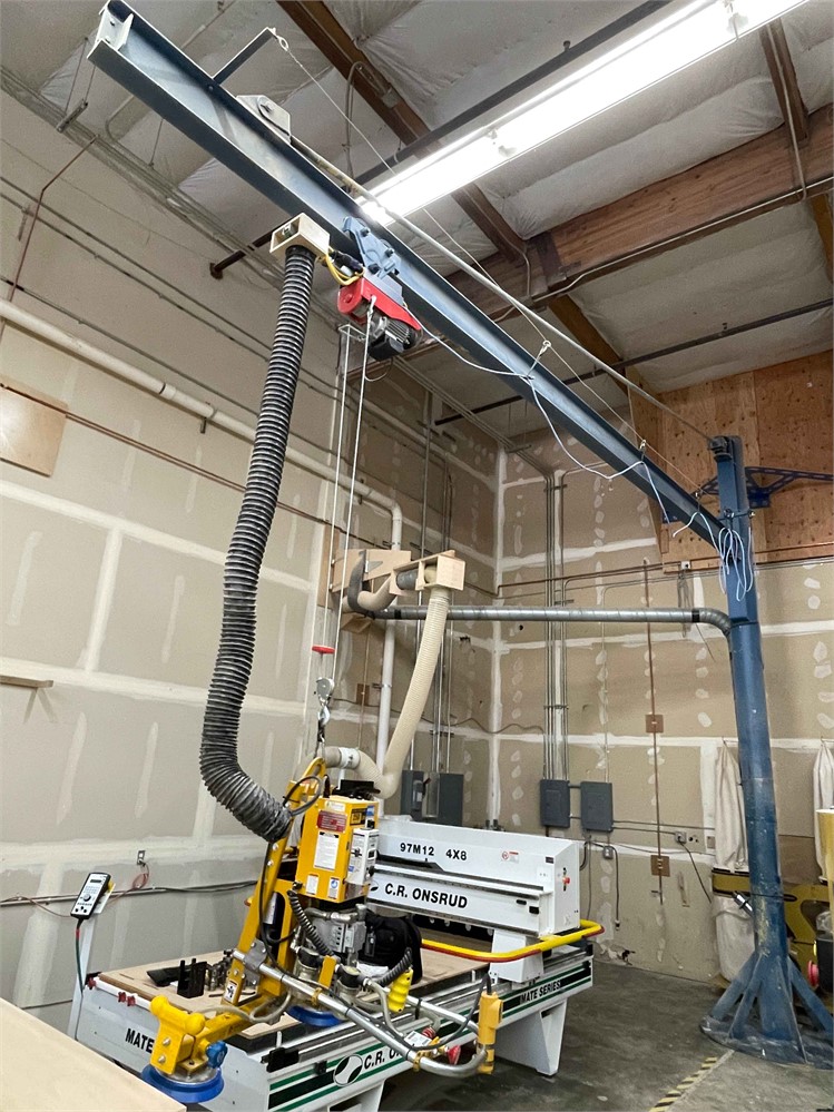 Gorbel Crane with Anver Vacuum Lift