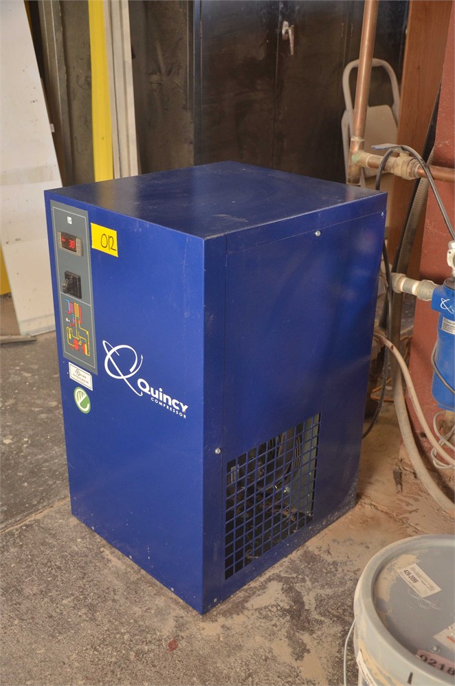 Quincy "QPNC 125" Refrigerated air dryer