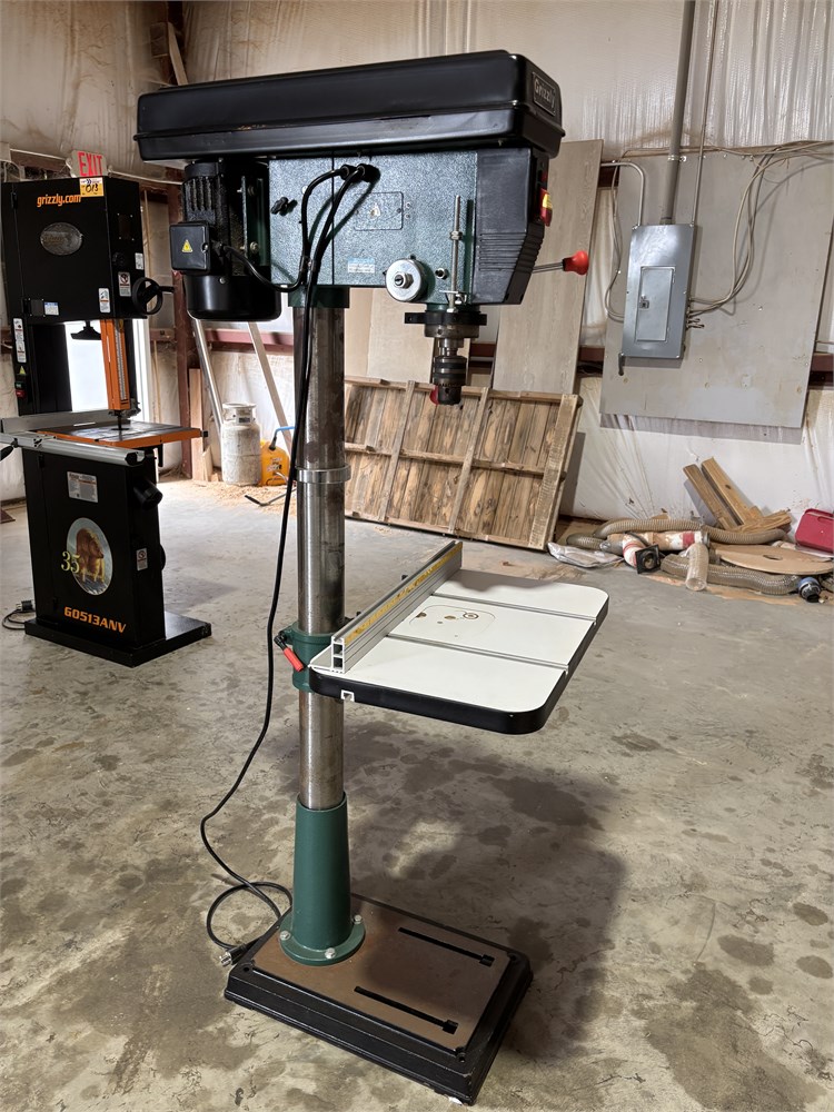 Grizzly "G7947" Drill Press