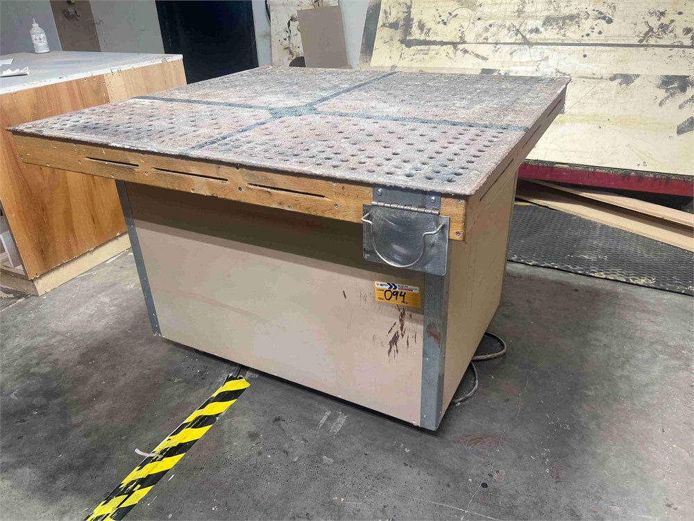 SandMan "M4845" Down Draft Table