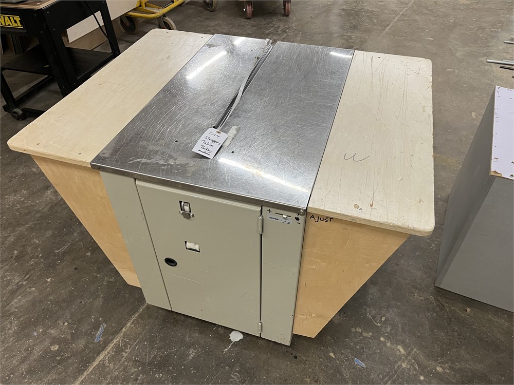 U-Line "H-959" Poly Strapping Machine