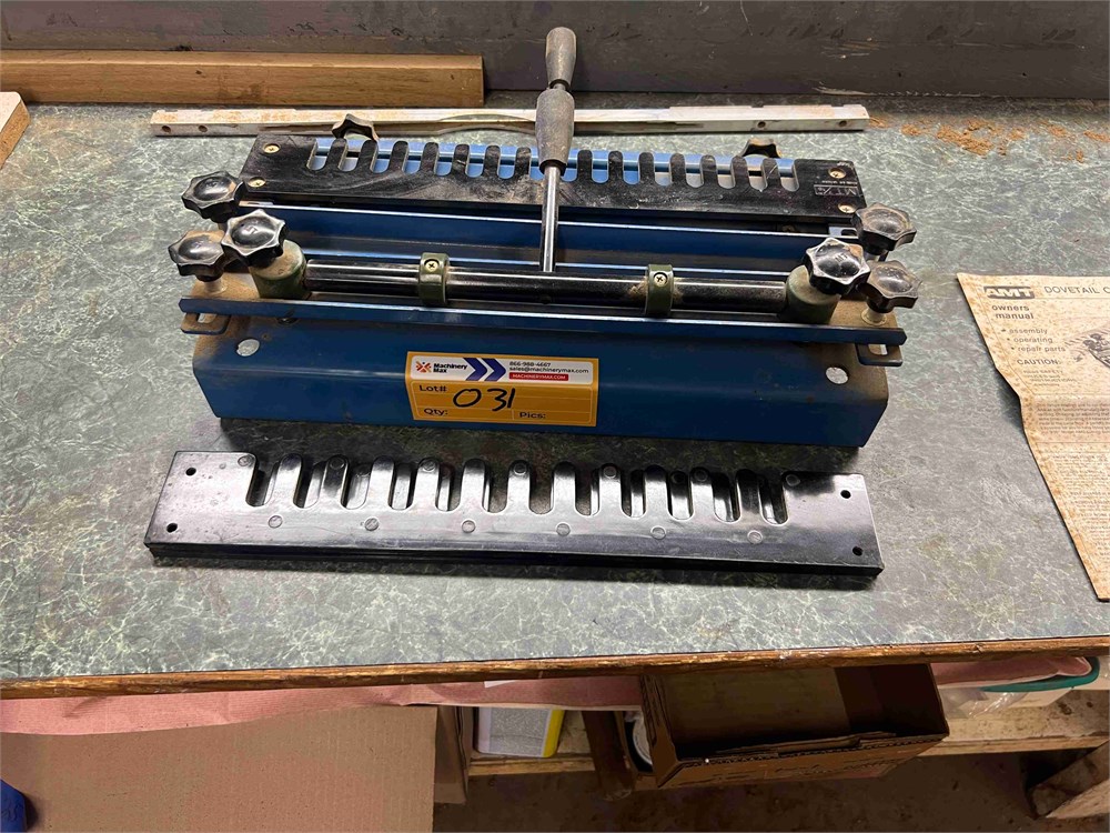 AMT Dovetail Jig