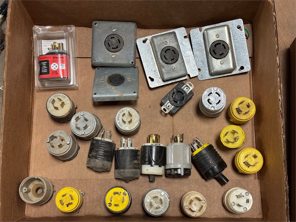 3 Phase Outlets/Plugs