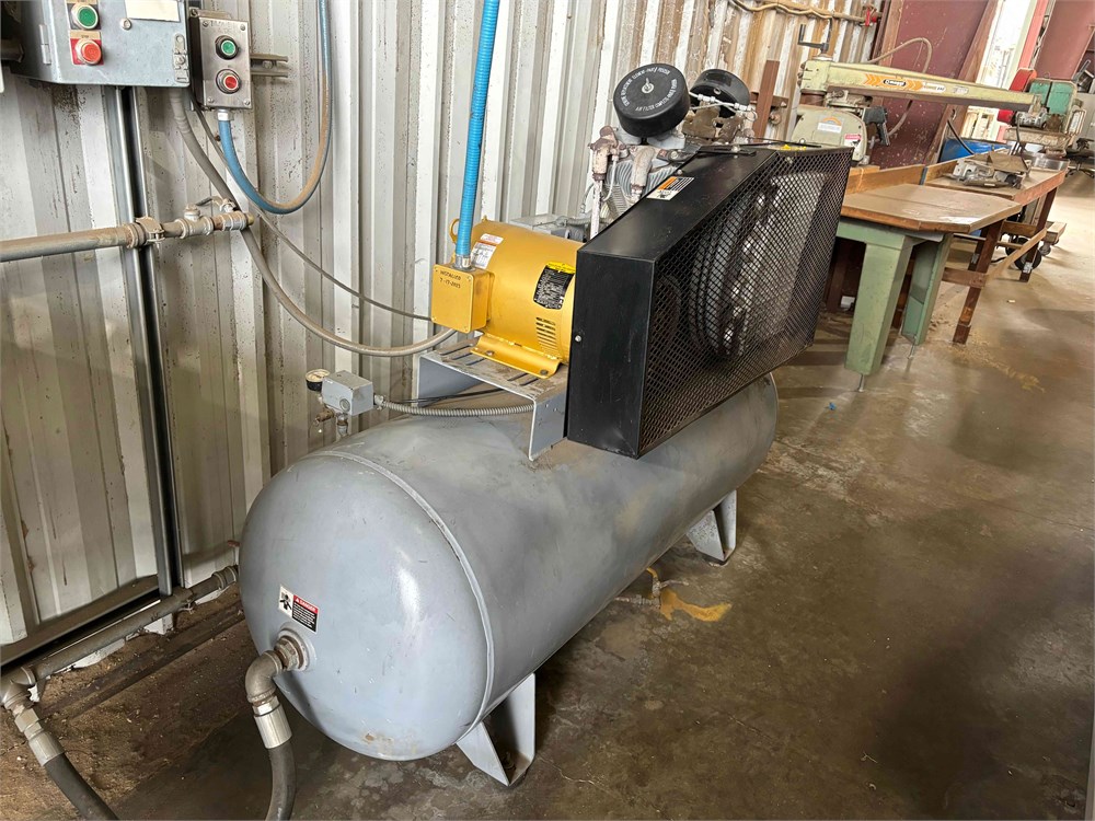 Gardner Denver "CASRSA62" air compressor