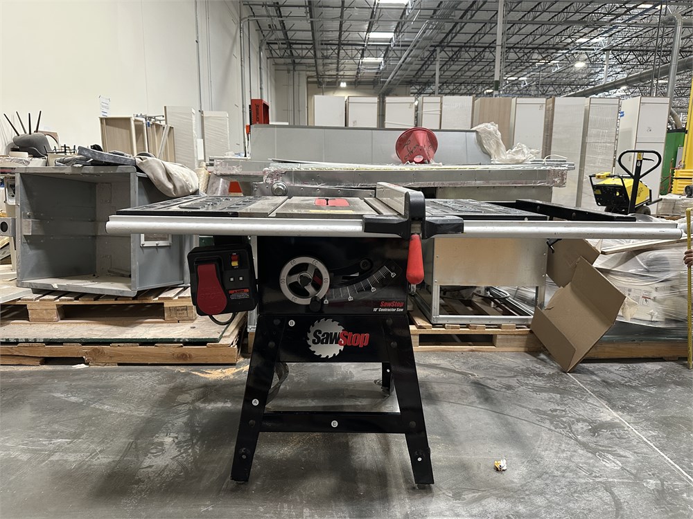 SawStop Tablesaw