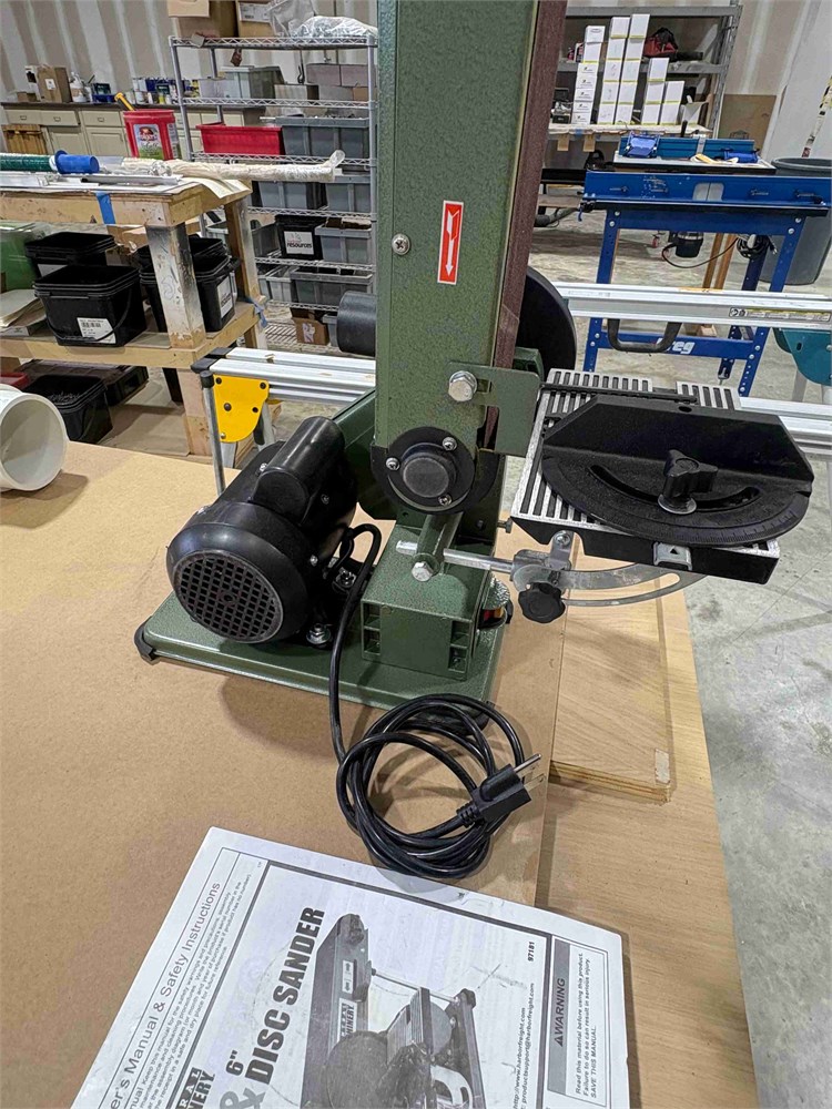 Central Machinery 4" x 36" Belt & Disc Sander