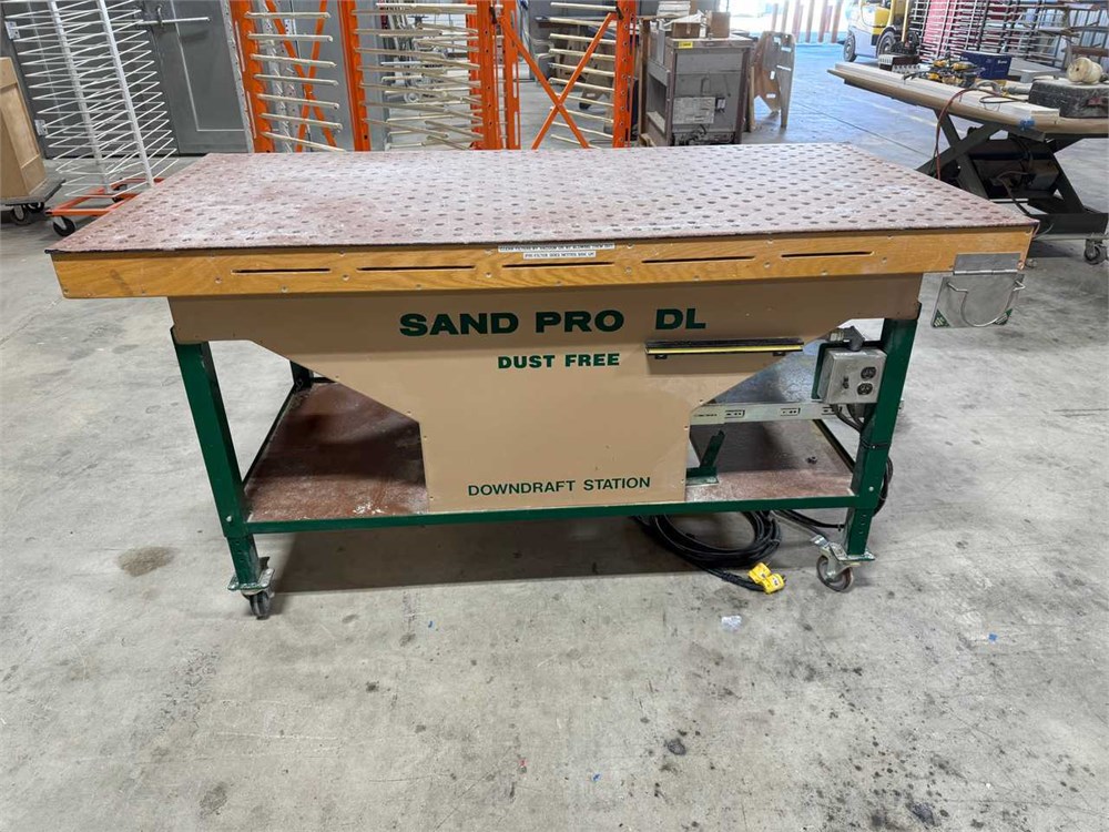 Sand-Man Products "DL7236" Downdraft Sanding Table