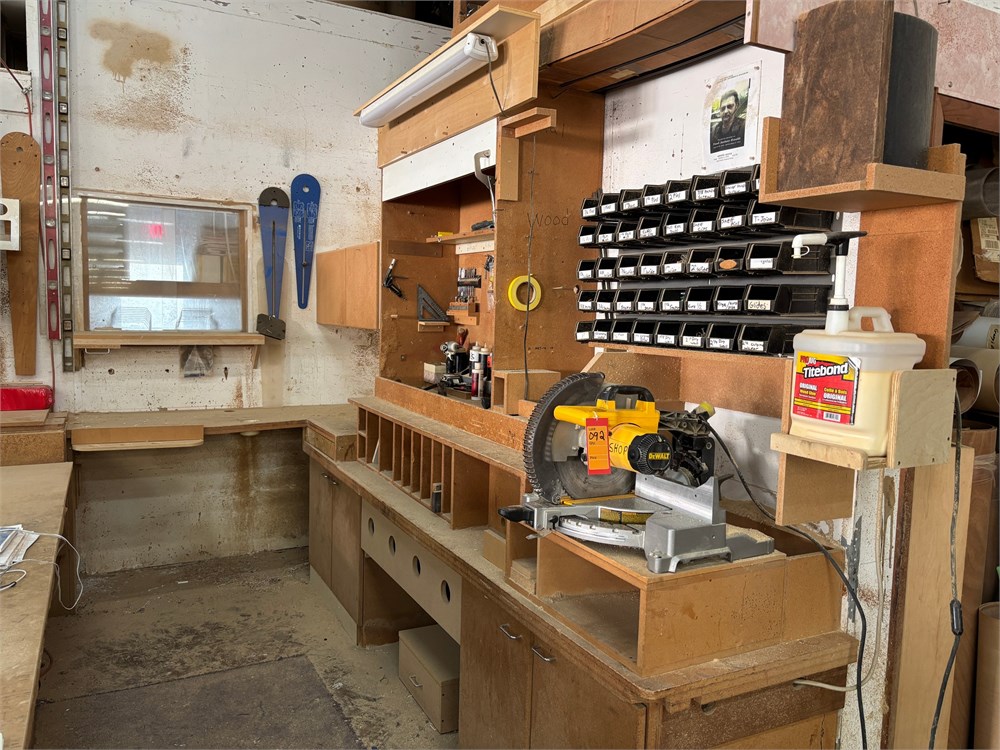 Contents of Area as pictured