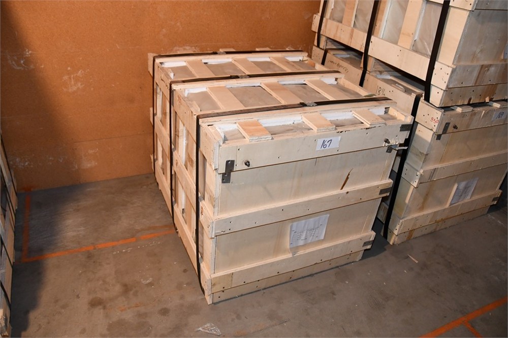 COMPLETE PALLET/BOX OF MIRRORS