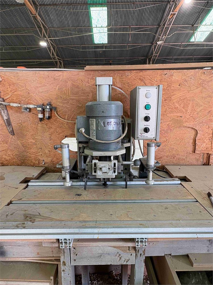 SCM Hinge Boring & Insertion Machine