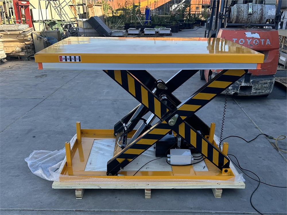 Sta-Scissor Pro "SJG-2" Lift Table