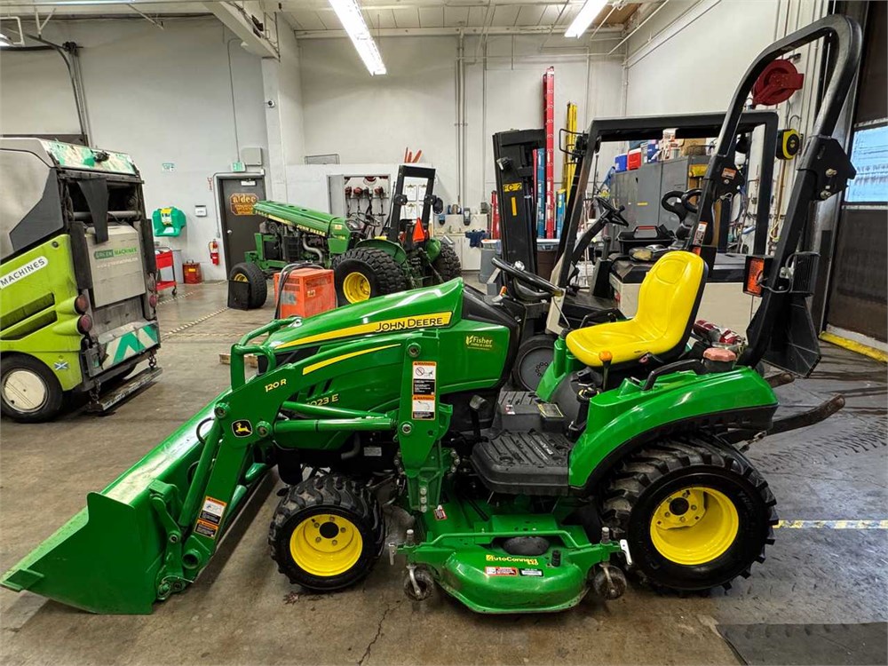 John Deere "1023E" Tractor