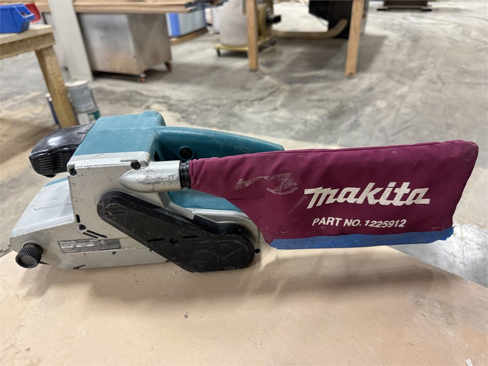Makita "9404" Belt Sander