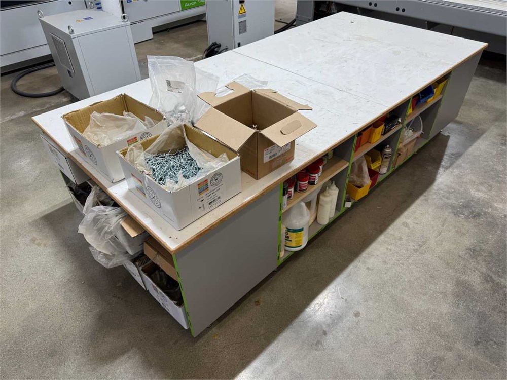 Work Bench + Contents