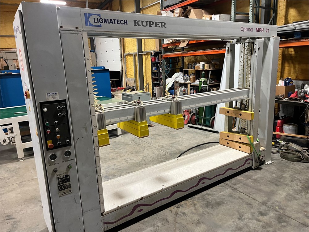 Ligmatech "Optimat MPH 21/6" Case Clamp - 98" x 59"