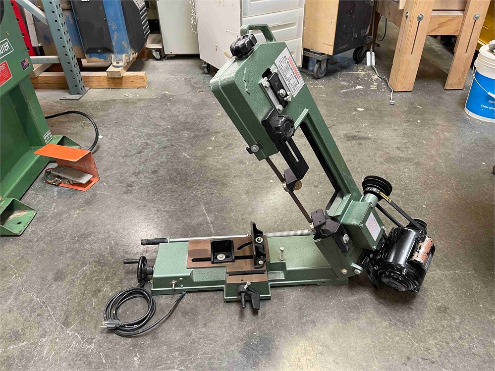 Central Machinery "37151" Metal Band Saw