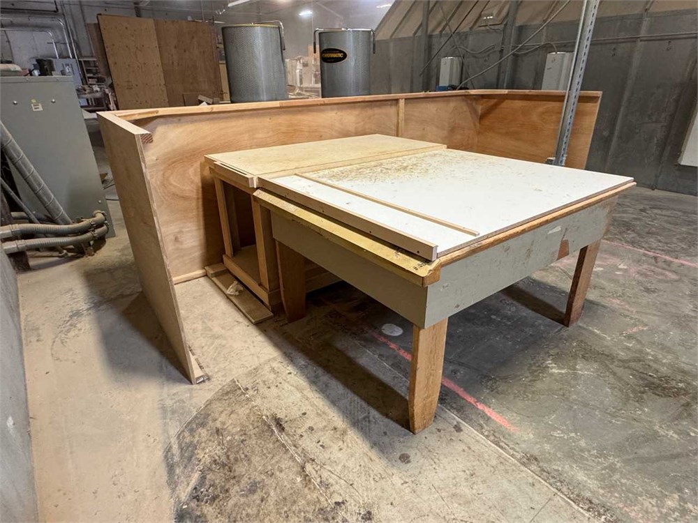 Workstation Bench