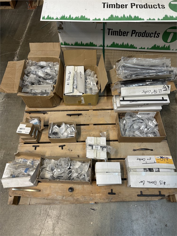 Cabinet Hardware