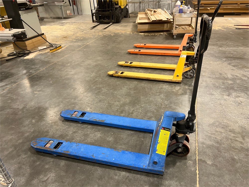 Blue Pallet Jack