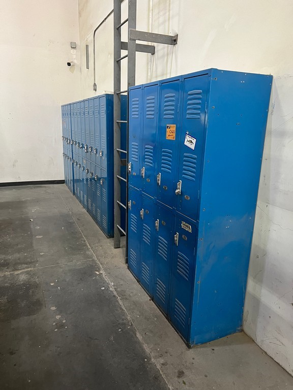 Lockers - (4) Sections