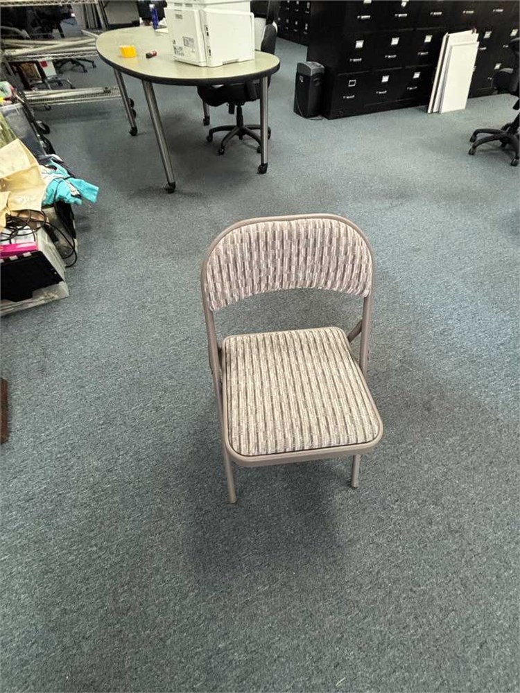 28 Chairs