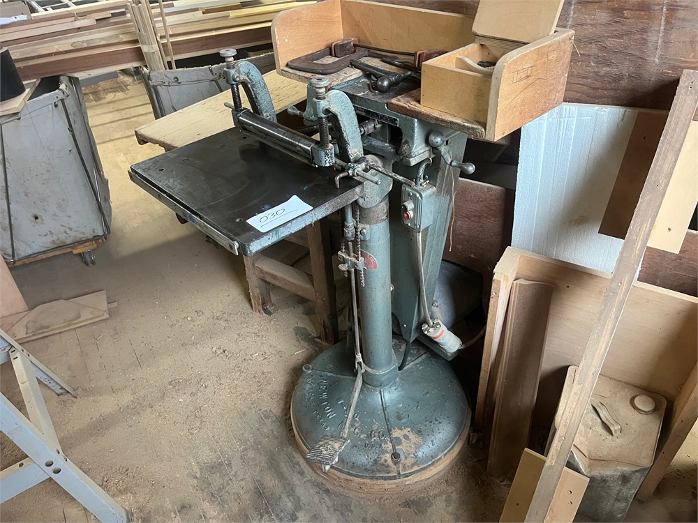 Newton "B-100" Horizontal Borer - 2-Spindle