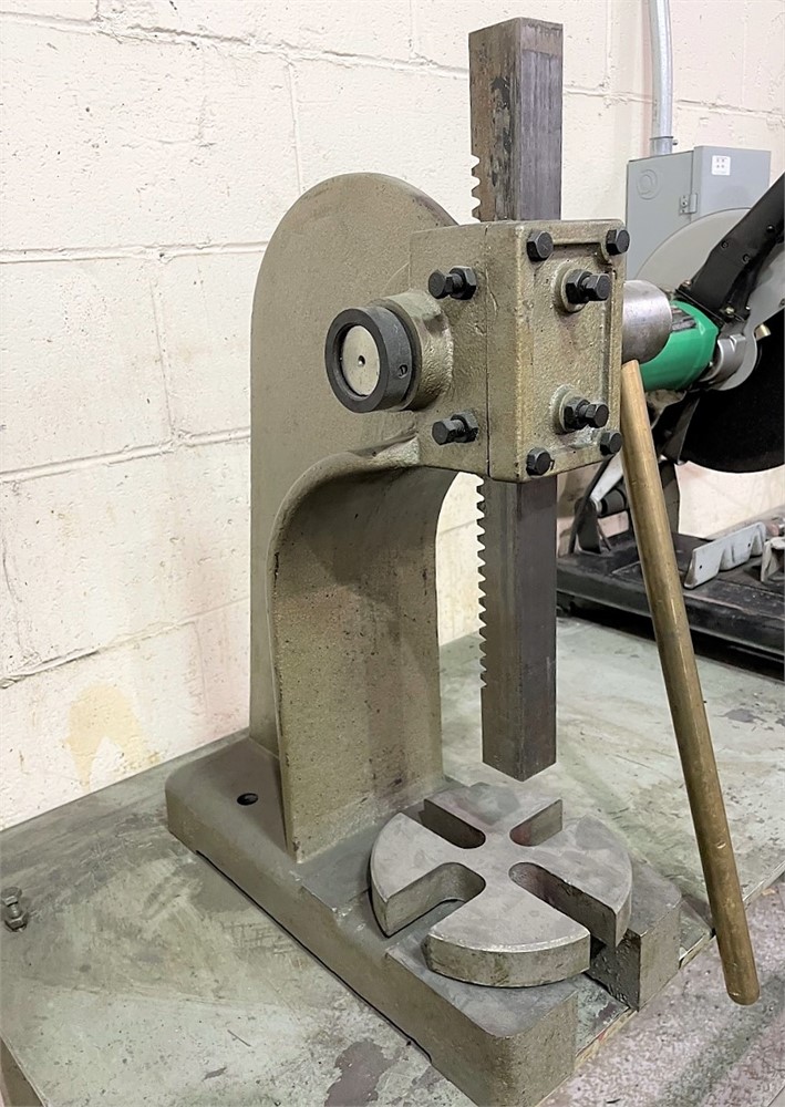 Bench Top Punch Press