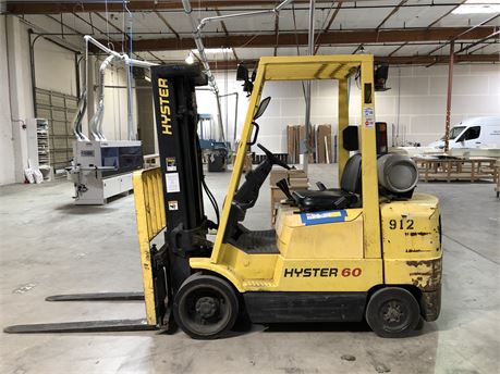 Hyster "S60XM" Forklift