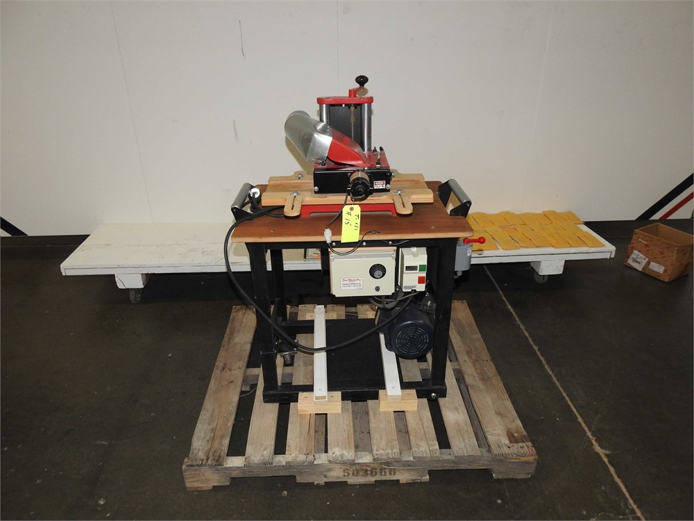 Williams & Hussey "206 Planer/Molder" with Tooling