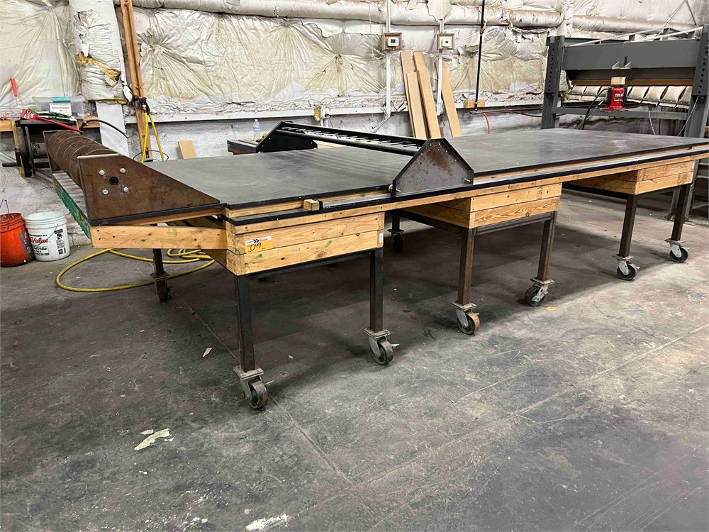 Laminate Lay Up Table