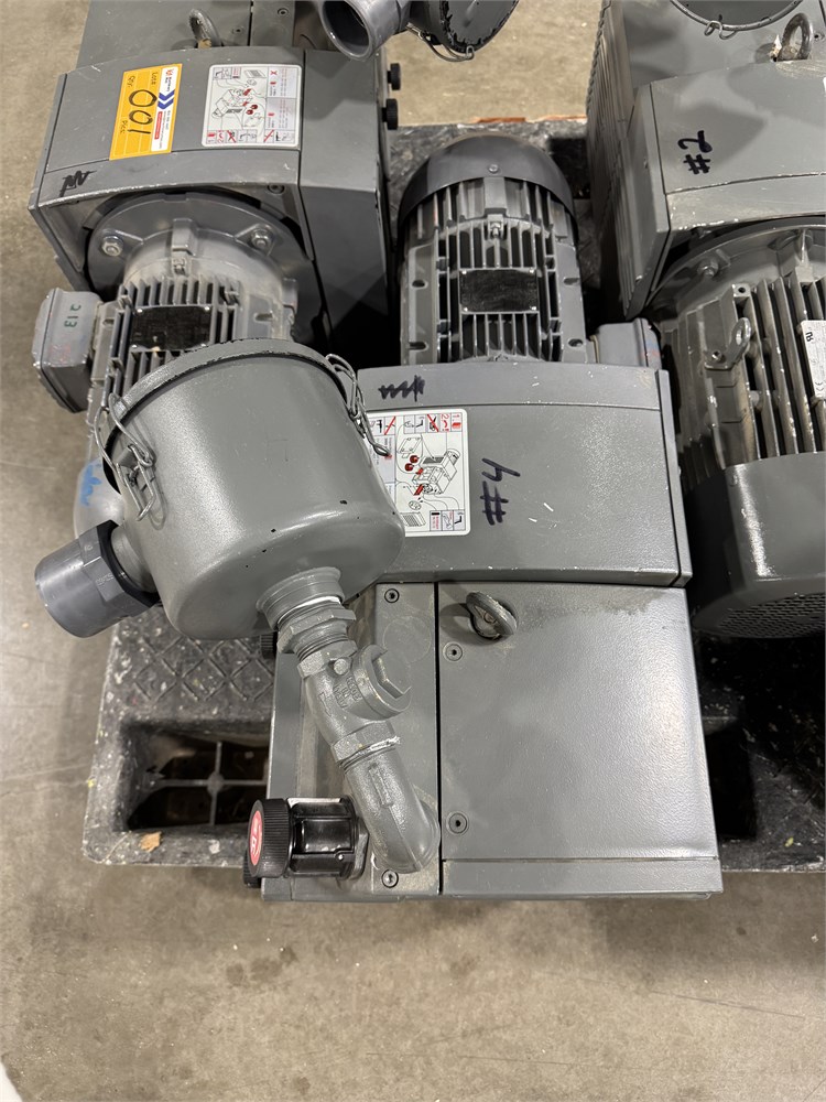 Becker "Picchio 2200" Vacuum Pump