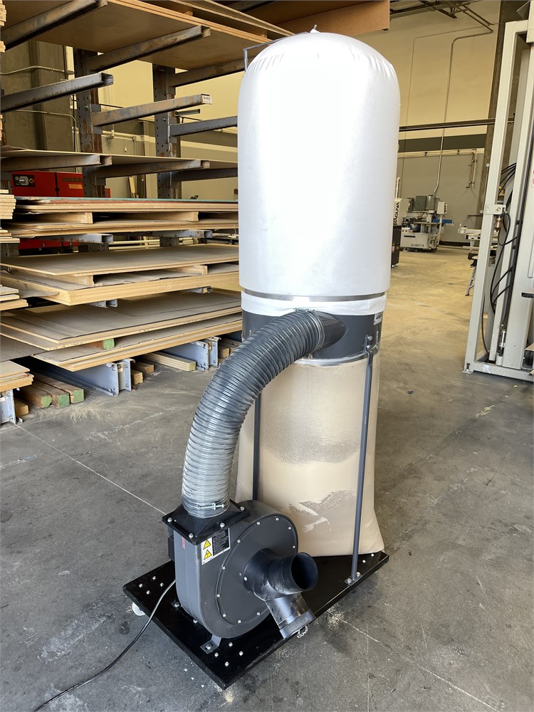 Central Machinery 2 HP Dust Collector
