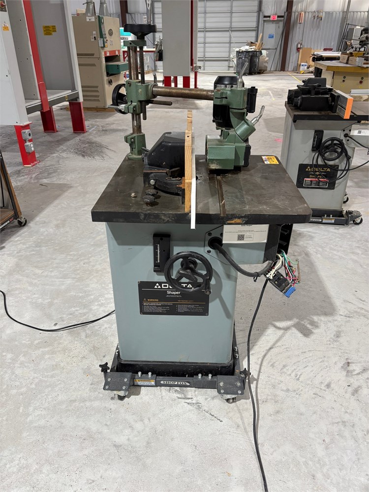 Delta "43-379" Shaper & Rolling Stand