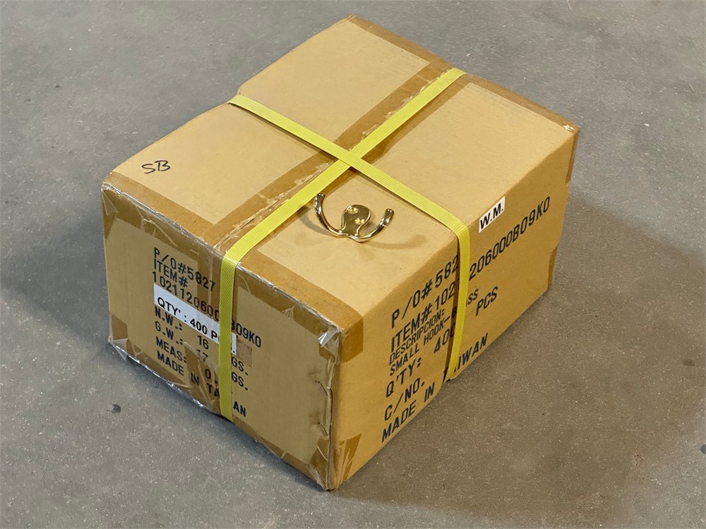 (400) Small Brass Hooks