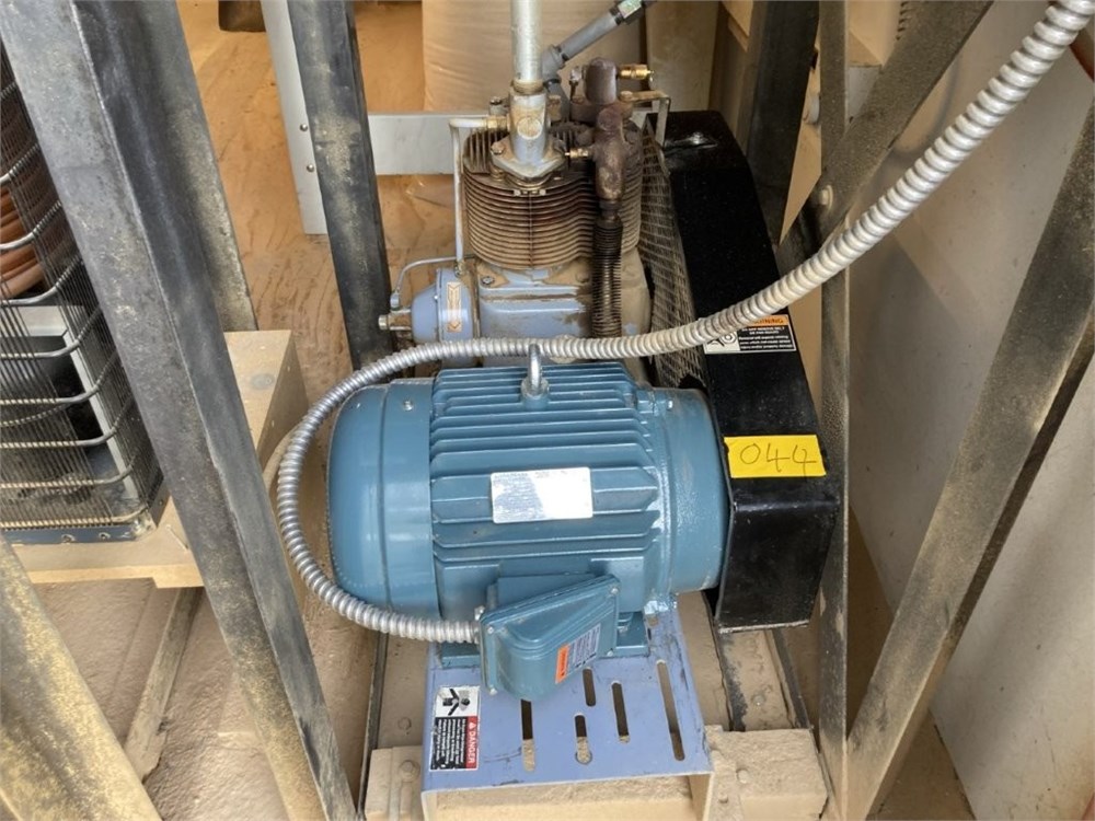Gardner Denver "R15B" Air Compressor